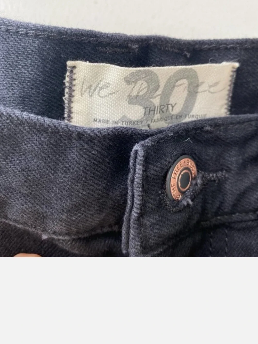 NWOT Free People Stove Pipe Jeans in Black Out Size 30